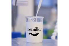 Image Remilk in a glass